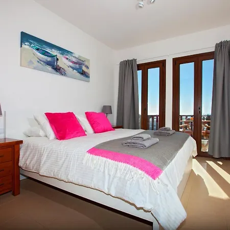 Holiday home Orquidea
